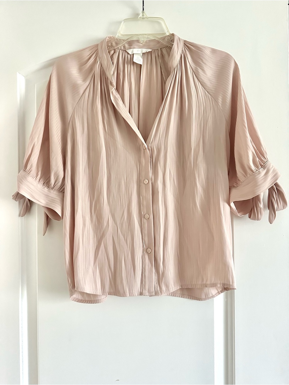 H&M Blush Pink Button-Down Short Sleeve Blouse